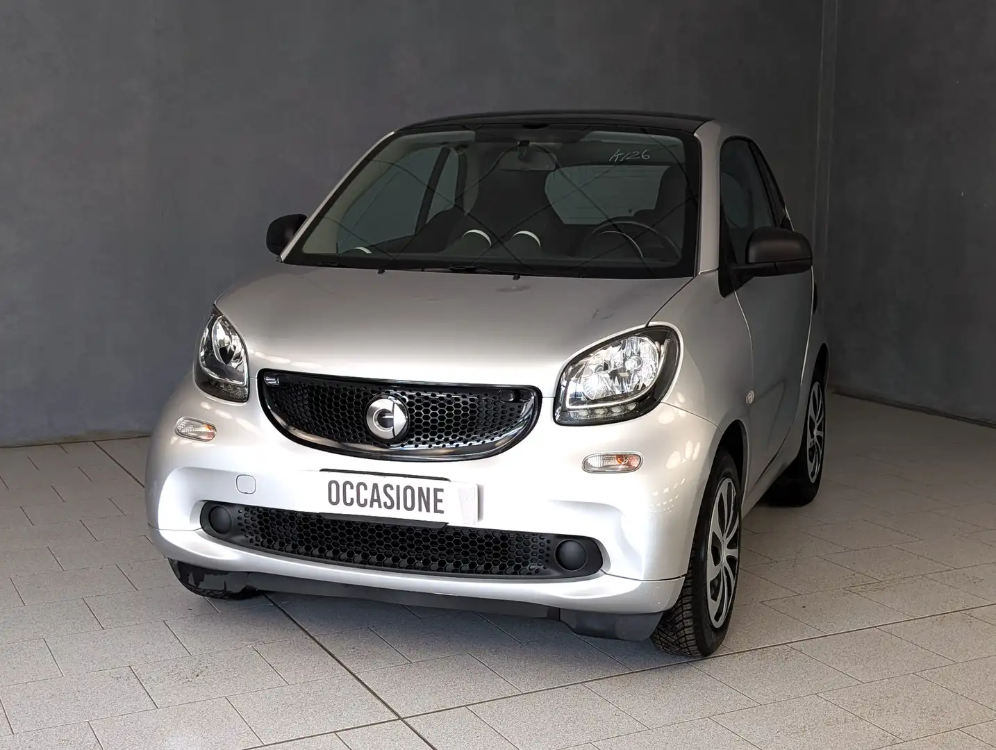 smart forTwo 1.0 TWINAMIC YOUNGSTER Argento - 2
