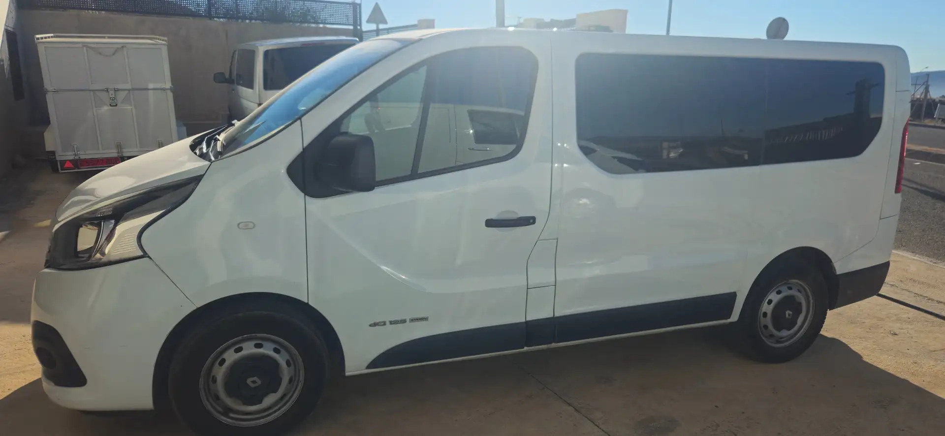 Renault Trafic Trafic Passenger 1.6dCi TT En.Edition Blanco - 2