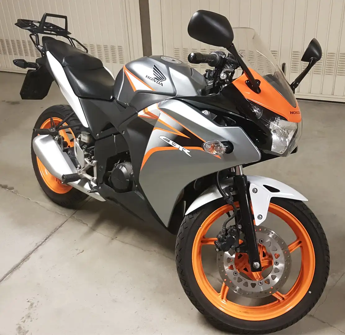Honda CBR 125 Portocaliu - 1