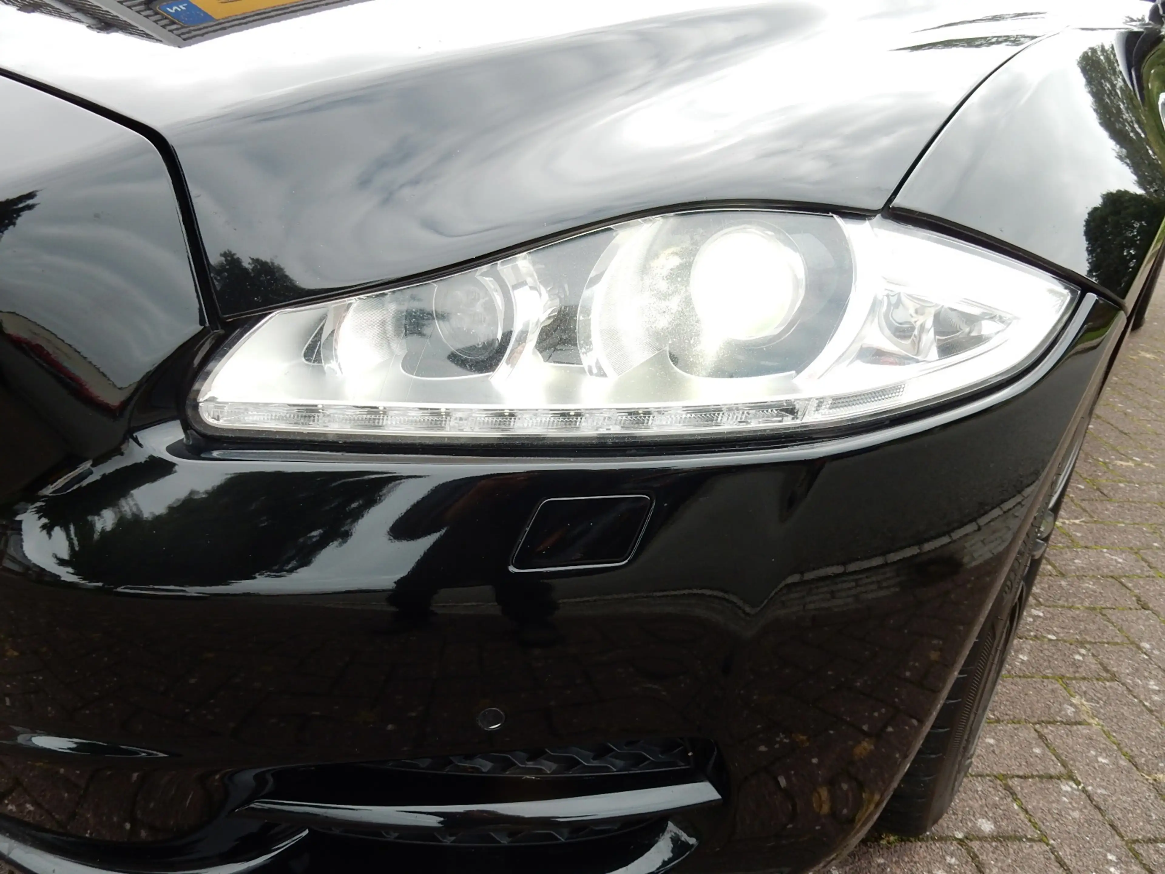 Jaguar XJ 3.0 V6D PORTFOLIO LWB*LEDER*PANO*CAMERA* — photo 17