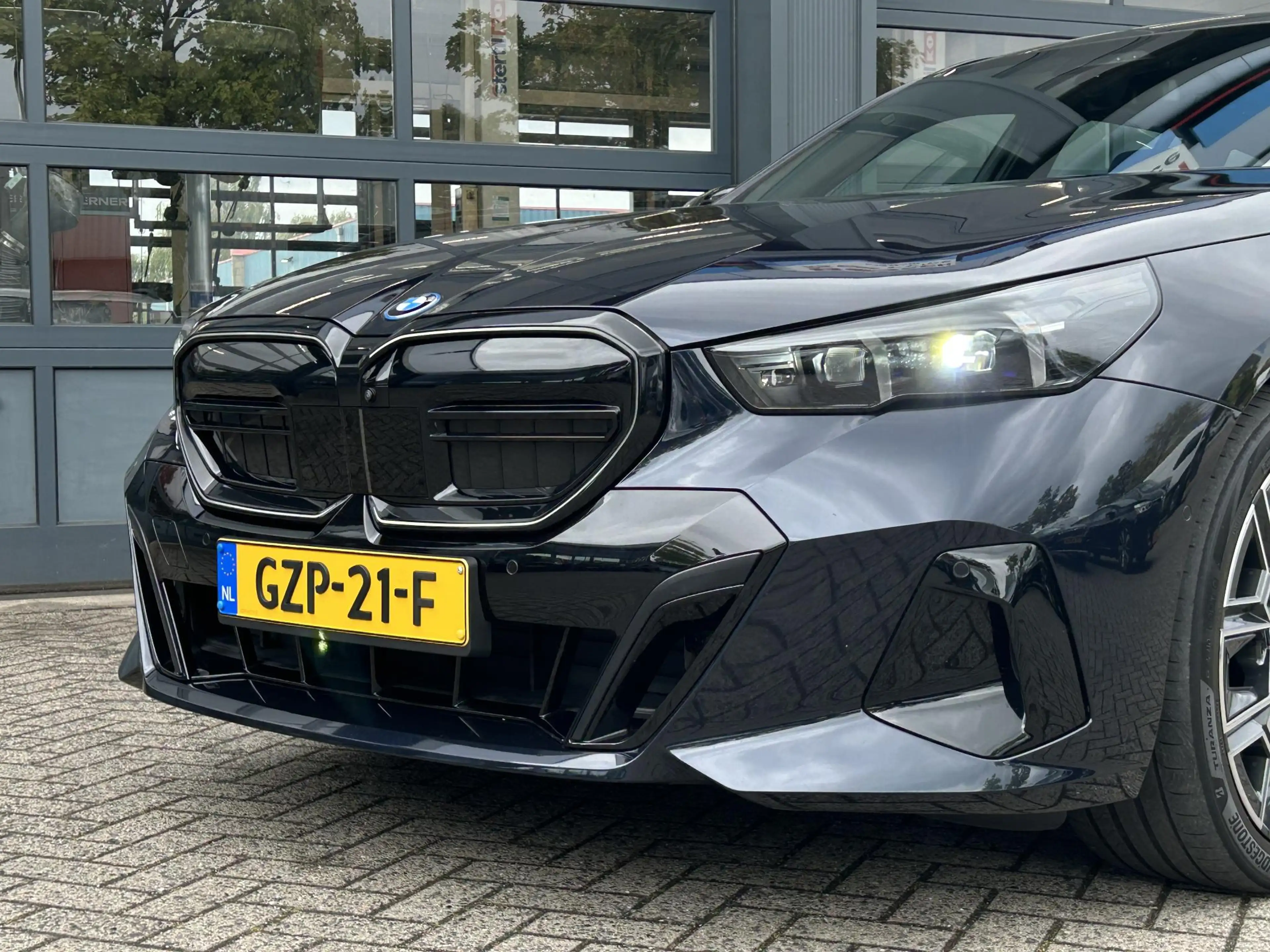 BMW 550 5-serie Touring 550e xDrive | Panoramadak | Head-U — photo 26