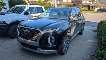 Ultimate Calligraphy w-Beige 7-Passenger AWD