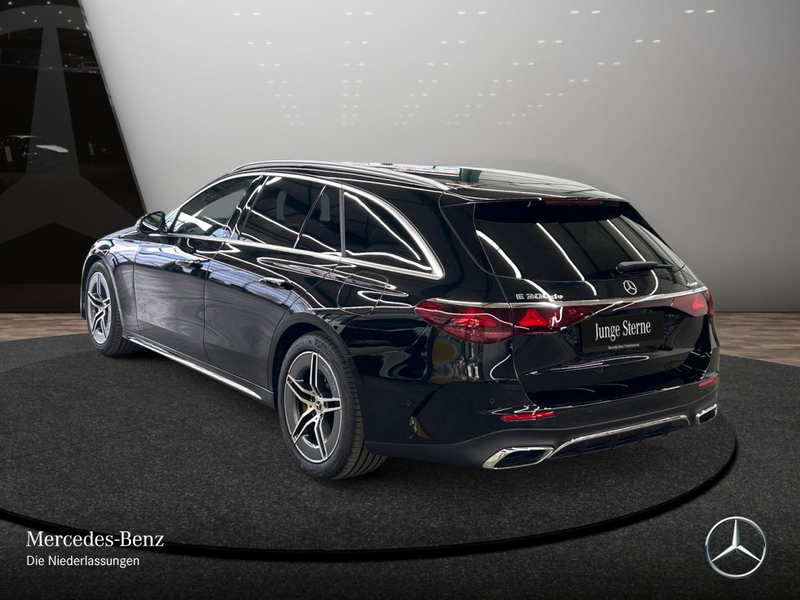 Mercedes-Benz E 300 de T 4M Hybrid AMG Exkl-Paket Fahrass 360° — photo 10