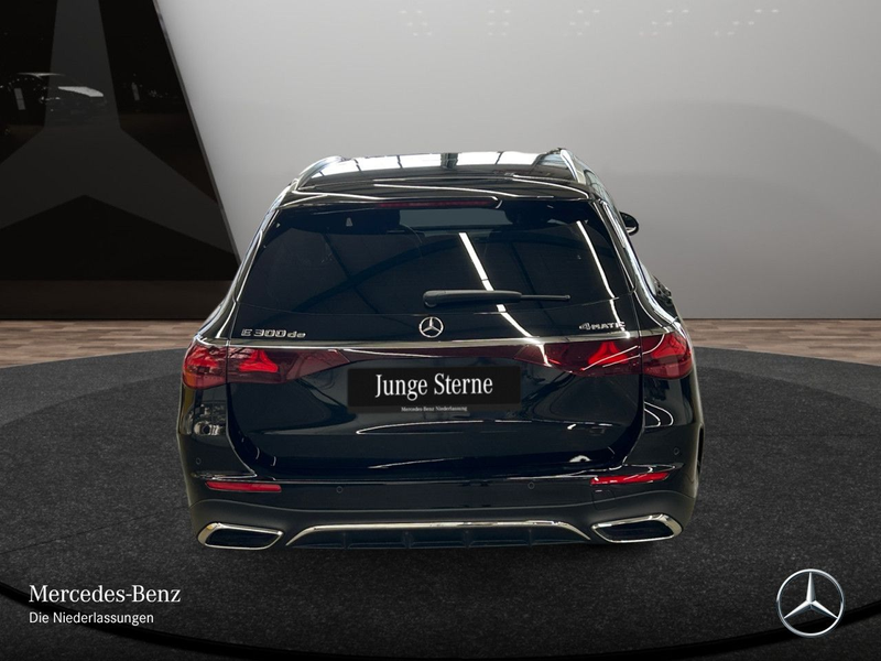 Mercedes-Benz E 300 de T 4M Hybrid AMG Exkl-Paket Fahrass 360° — photo 9