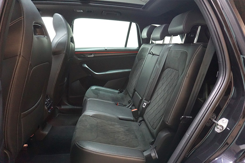 Skoda Kodiaq 2.0TDI DSG Sportline 4x4 7-Sitze AHK Sthz — photo 14