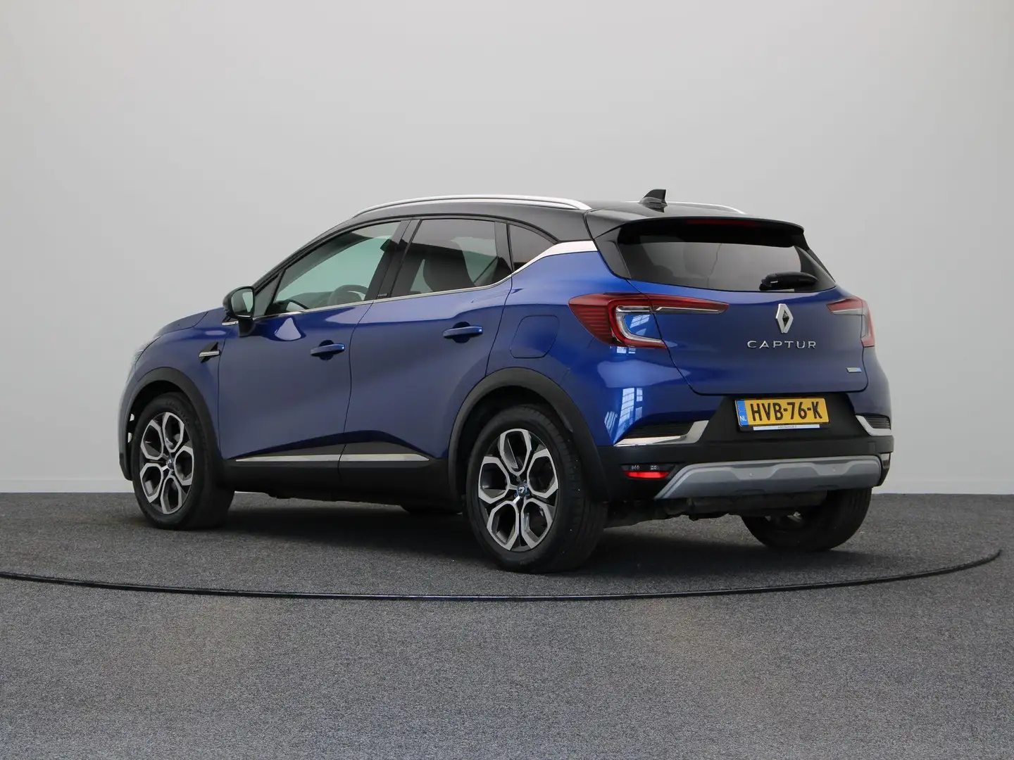 Renault Captur 1.6 E-Tech Plug-in Hybrid 160 Intens | Grootscherm Blauw - 2