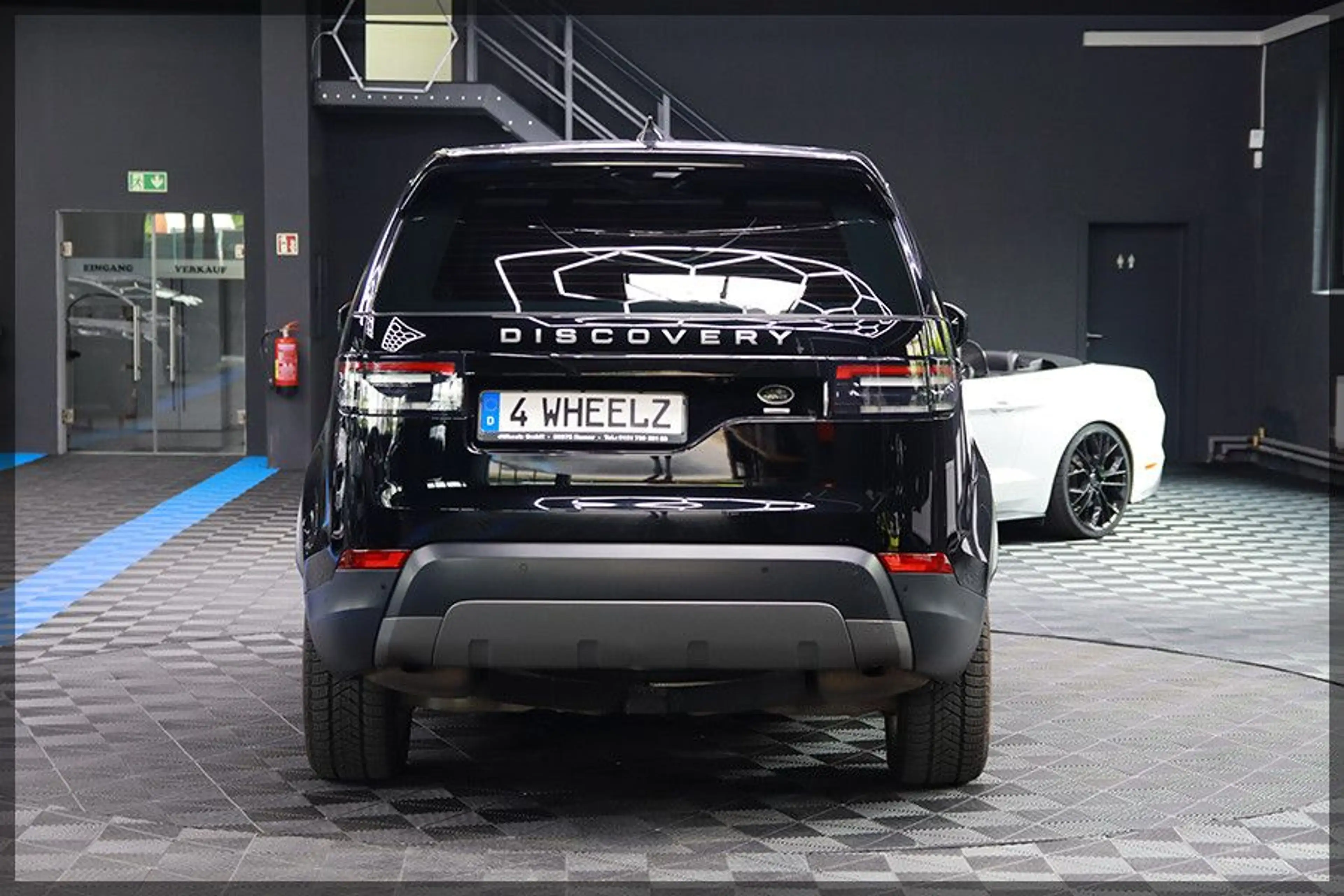 Land Rover Discovery 5 SE SDV6 CAM / NAVI / NEUER MOTOR — photo 4