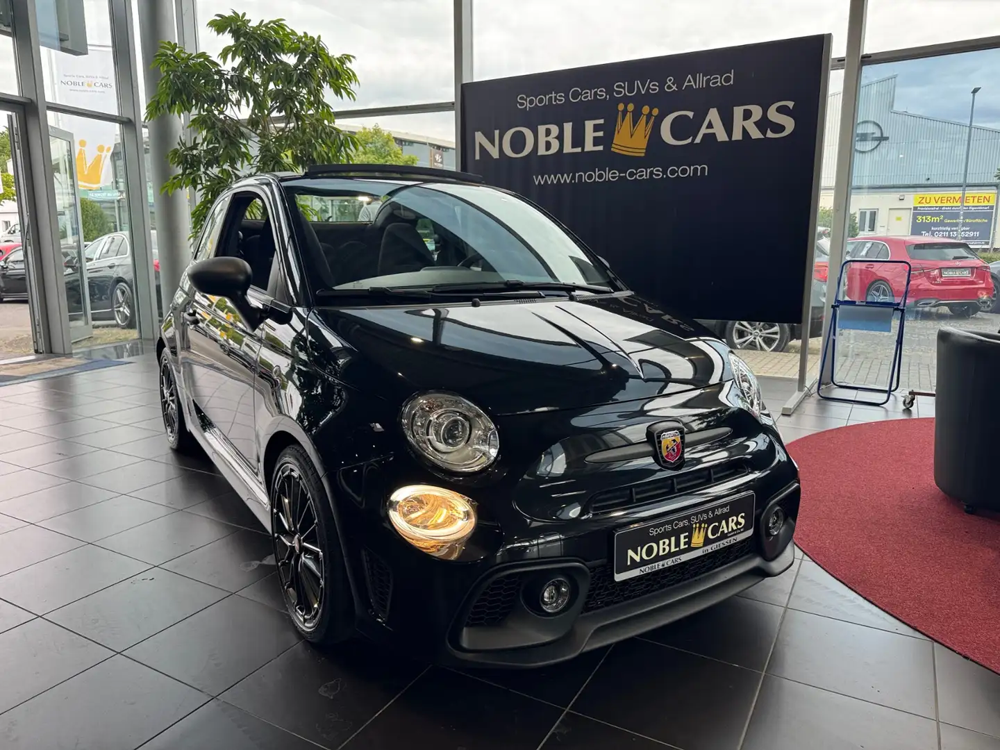 Abarth 595C Competizione XENON NAVI ALU Schwarz - 1