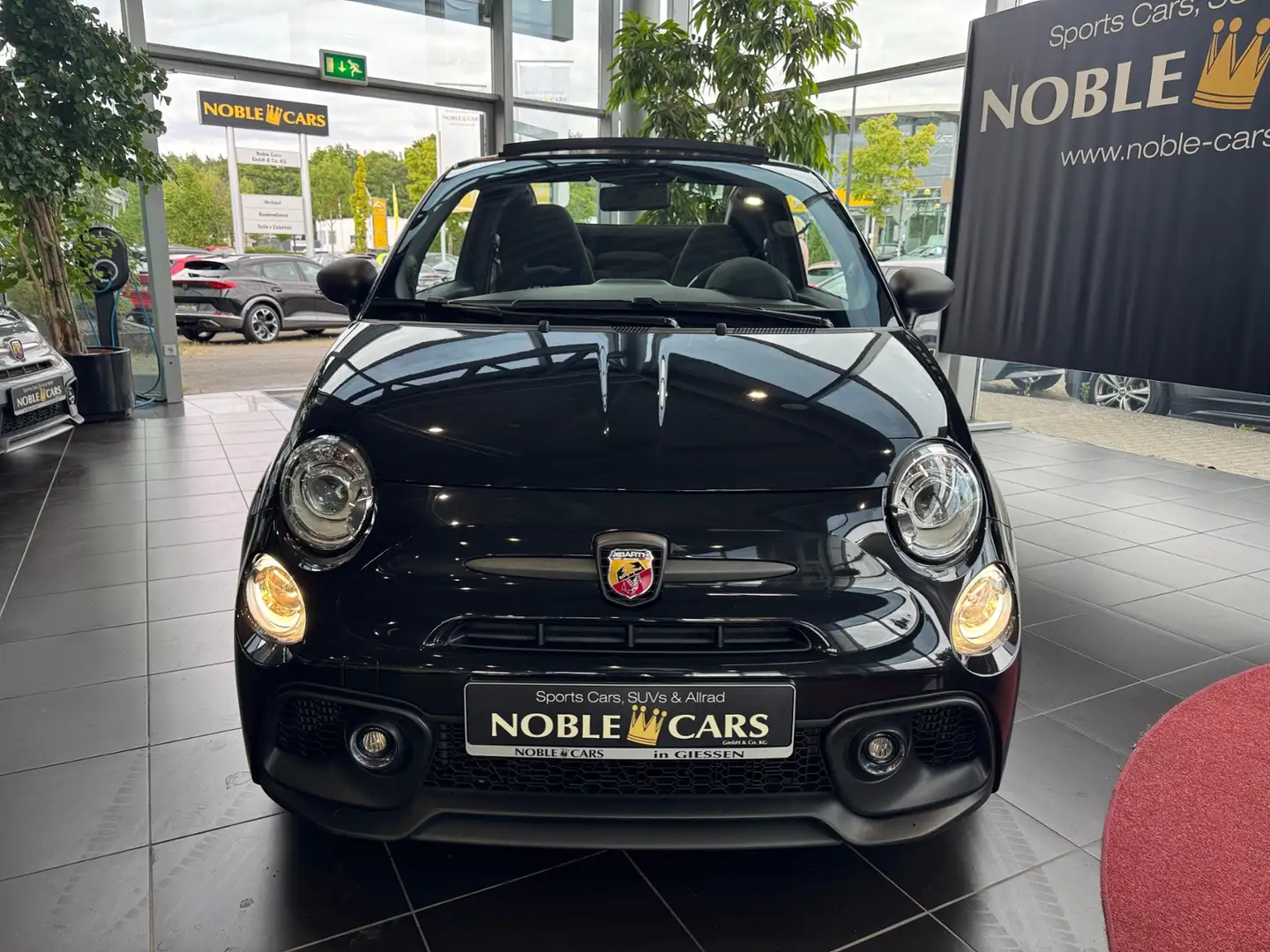 Abarth 595C Competizione XENON NAVI ALU Schwarz - 2