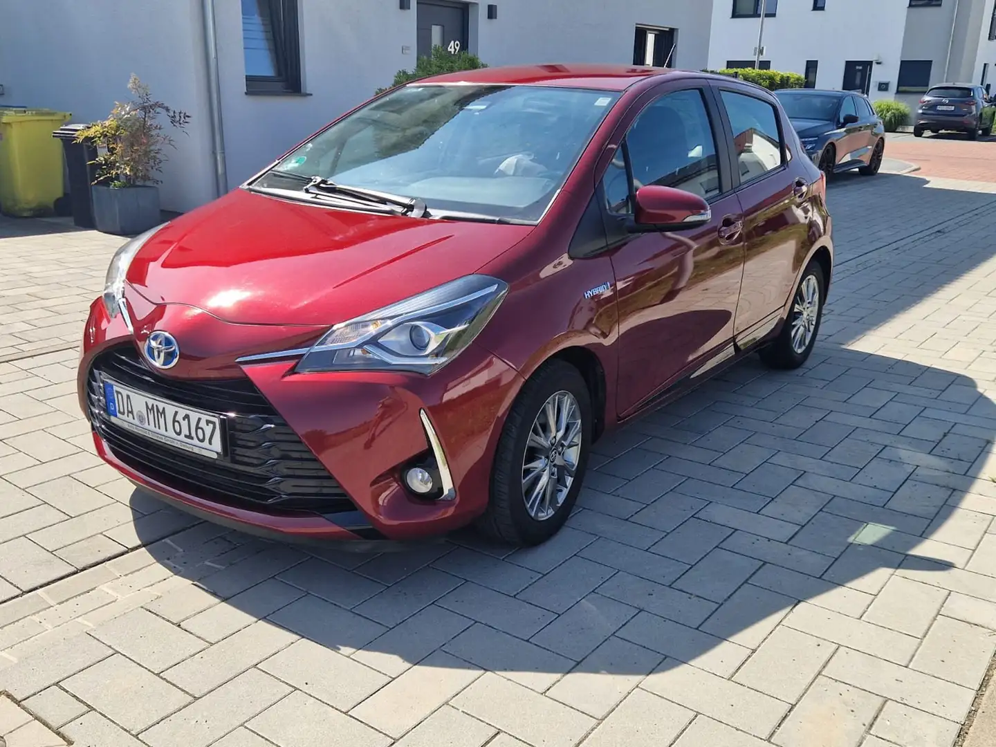 Toyota Yaris Yaris Hybrid Hybrid 1.5 VVT-i Comfort Rot - 1