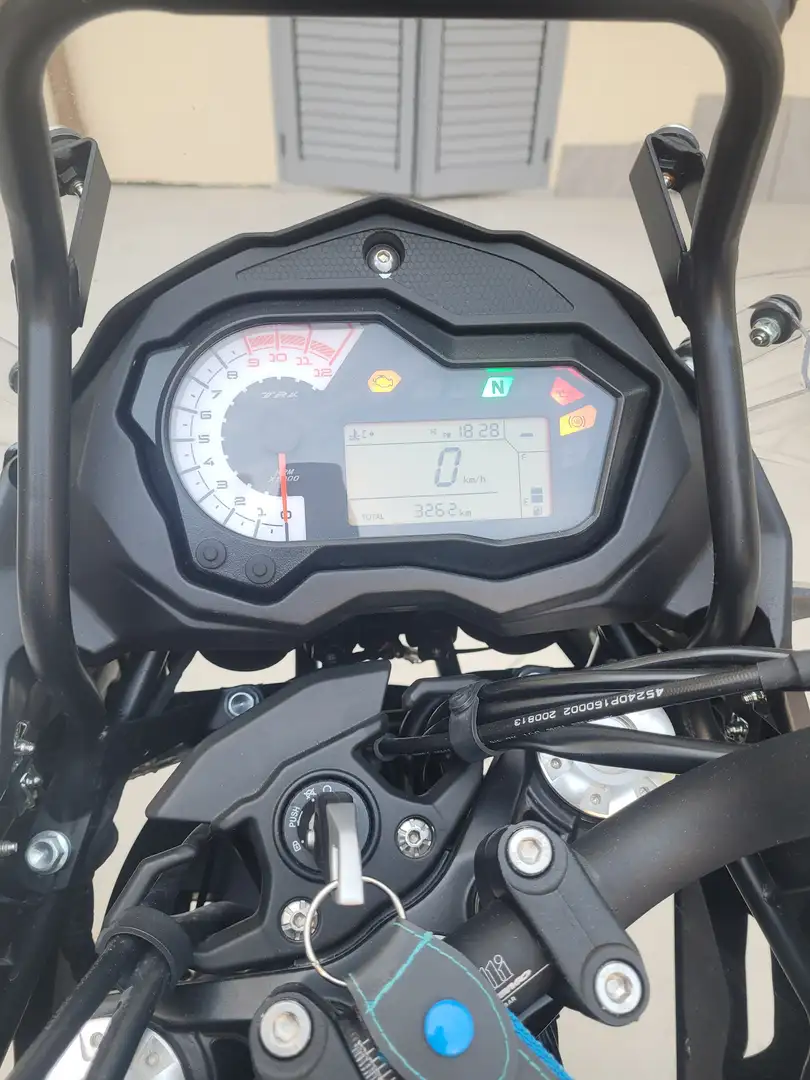 Benelli TRK 502 X Negru - 2