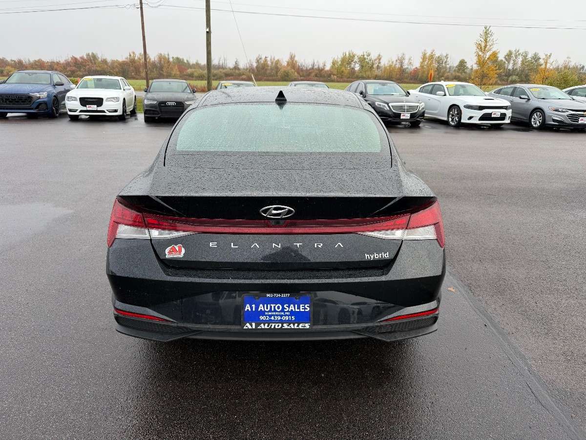 2021 Hyundai Elantra HYBRID PREFERRED $60 Weekly tax in — снимка 1