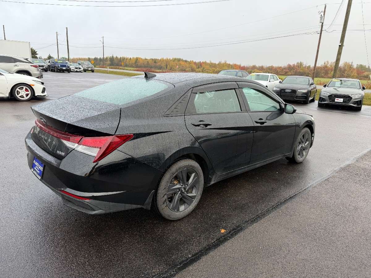2021 Hyundai Elantra HYBRID PREFERRED $60 Weekly tax in — снимка 1