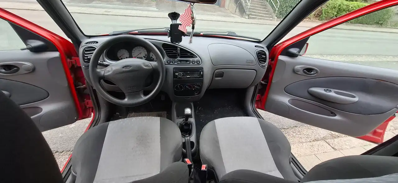 Ford Fiesta 1.25i 16v Ambiente, foto 5