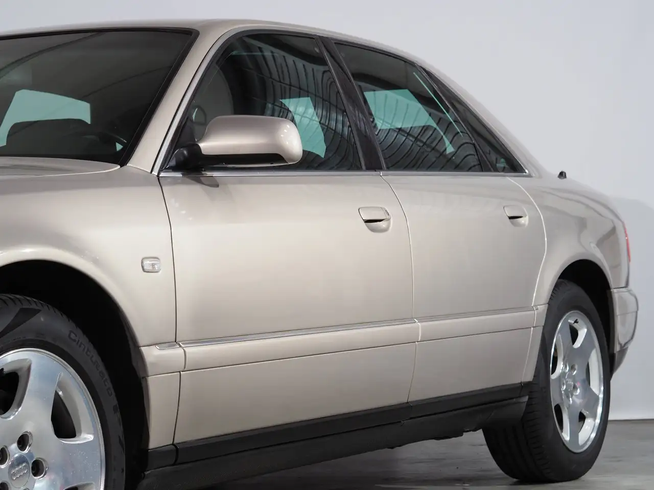 Audi A8 3.7 quattro, foto 5