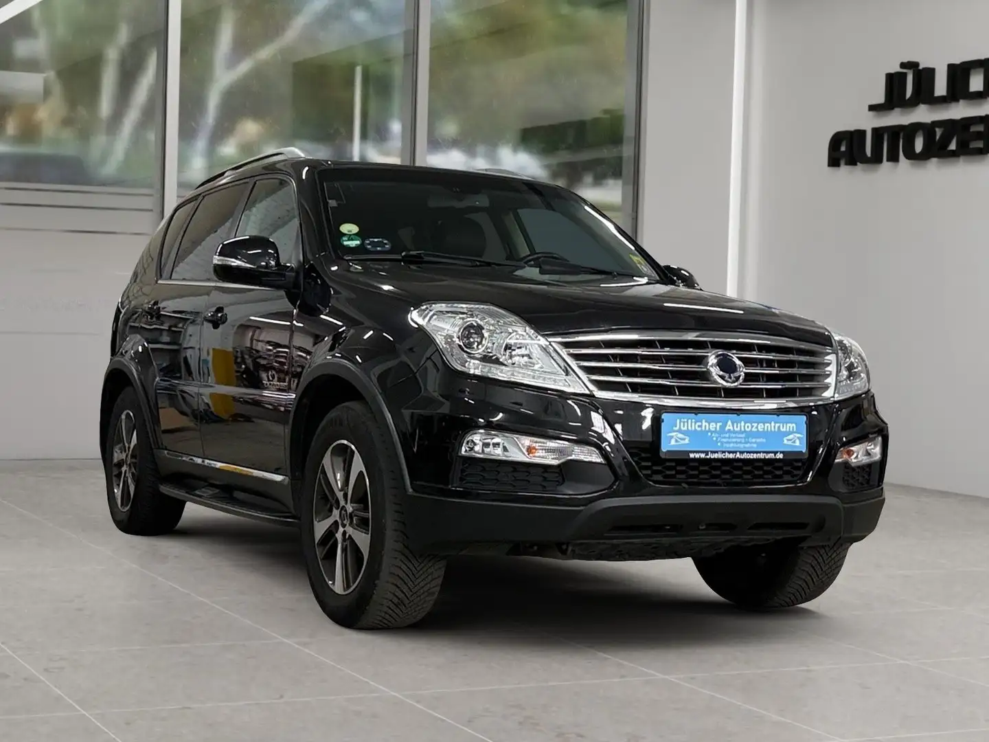 SsangYong Rexton Automatik, 1.Hand, Rentner, 7-Sitzer Schwarz - 1