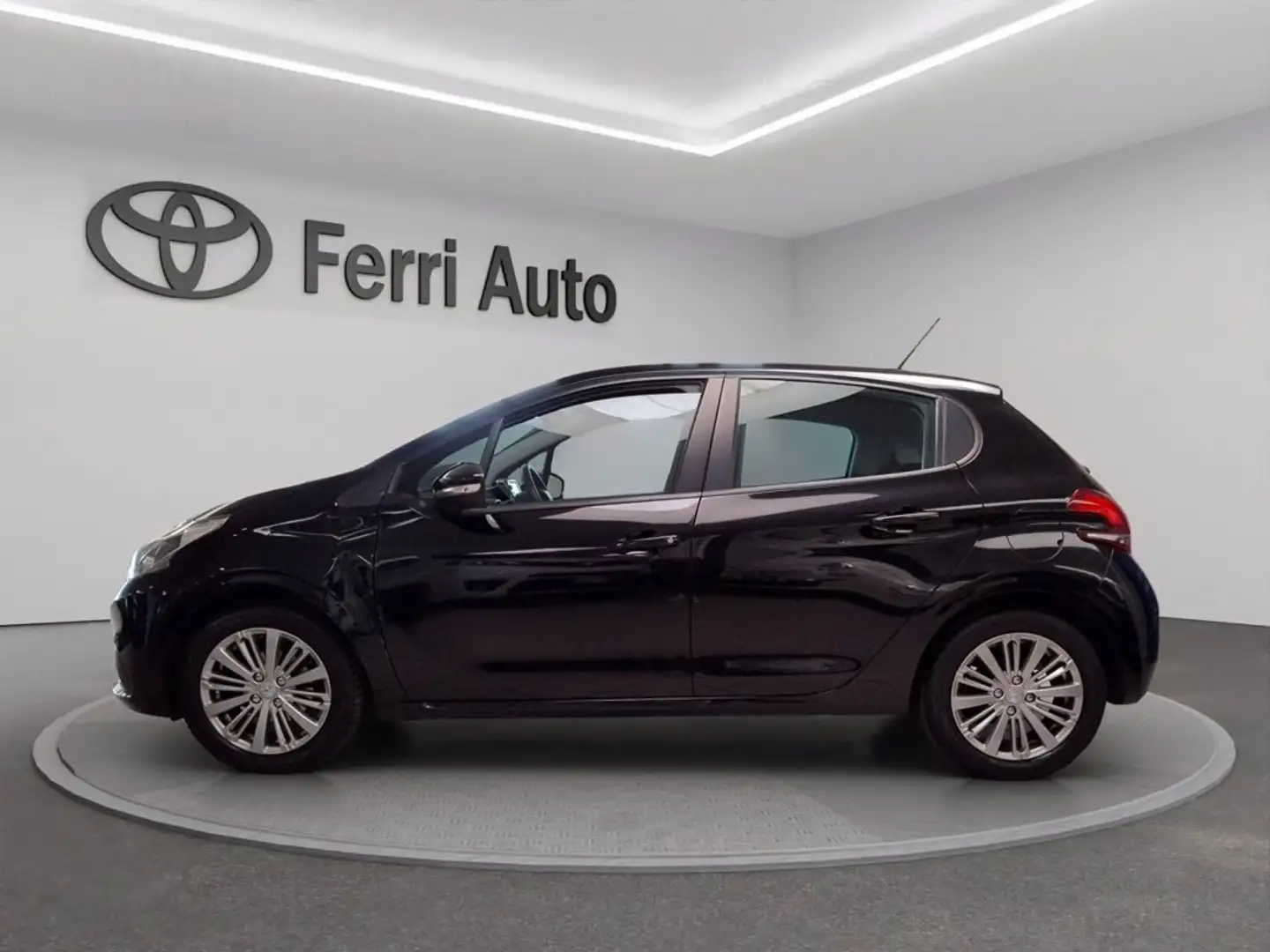 Peugeot 208 5p 1.2 puretech allure 82cv Nero - 2