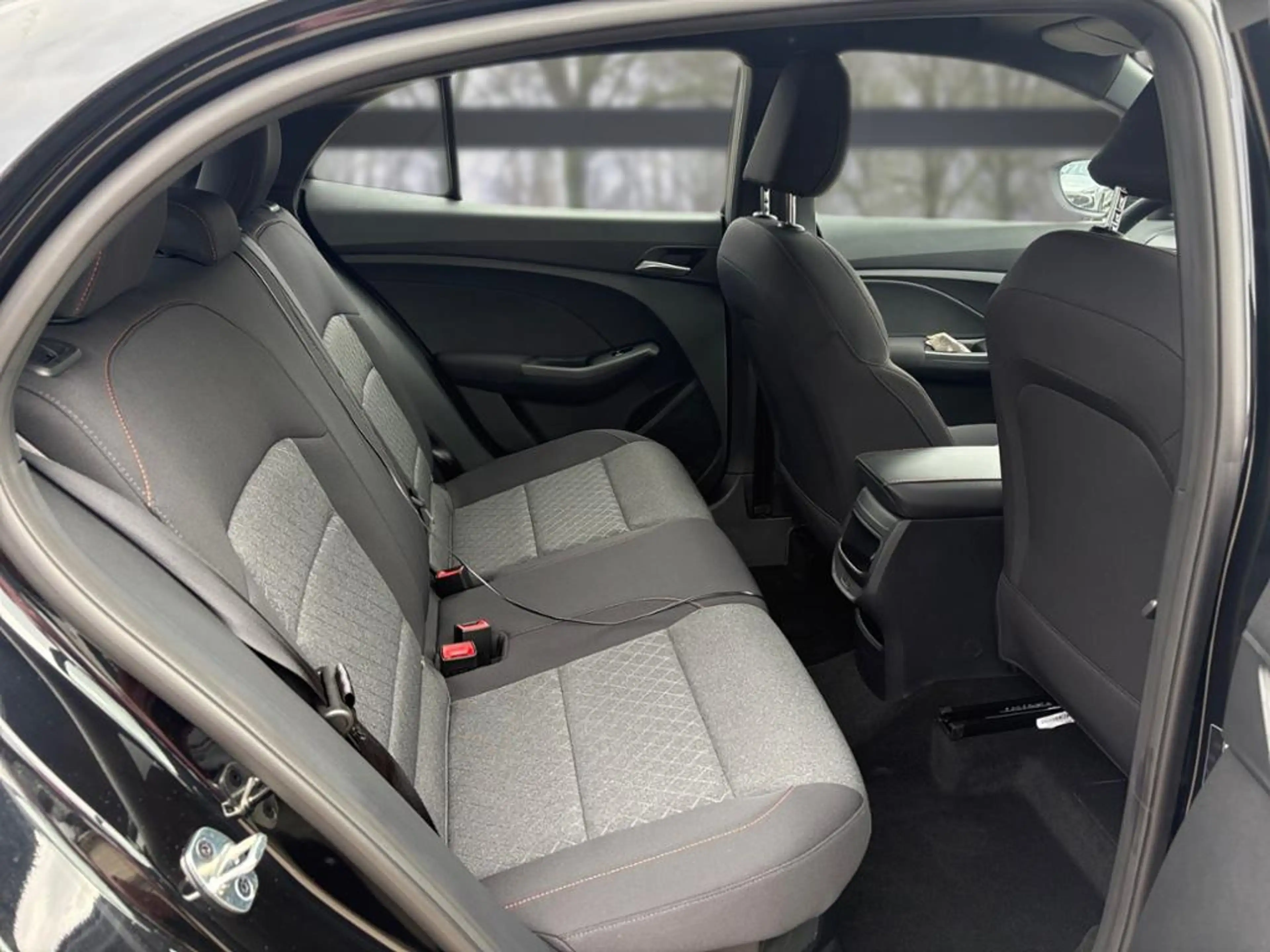 MG MG3 Hybrid+ Standard DISTR KAMERA SPUR PDC — photo 12
