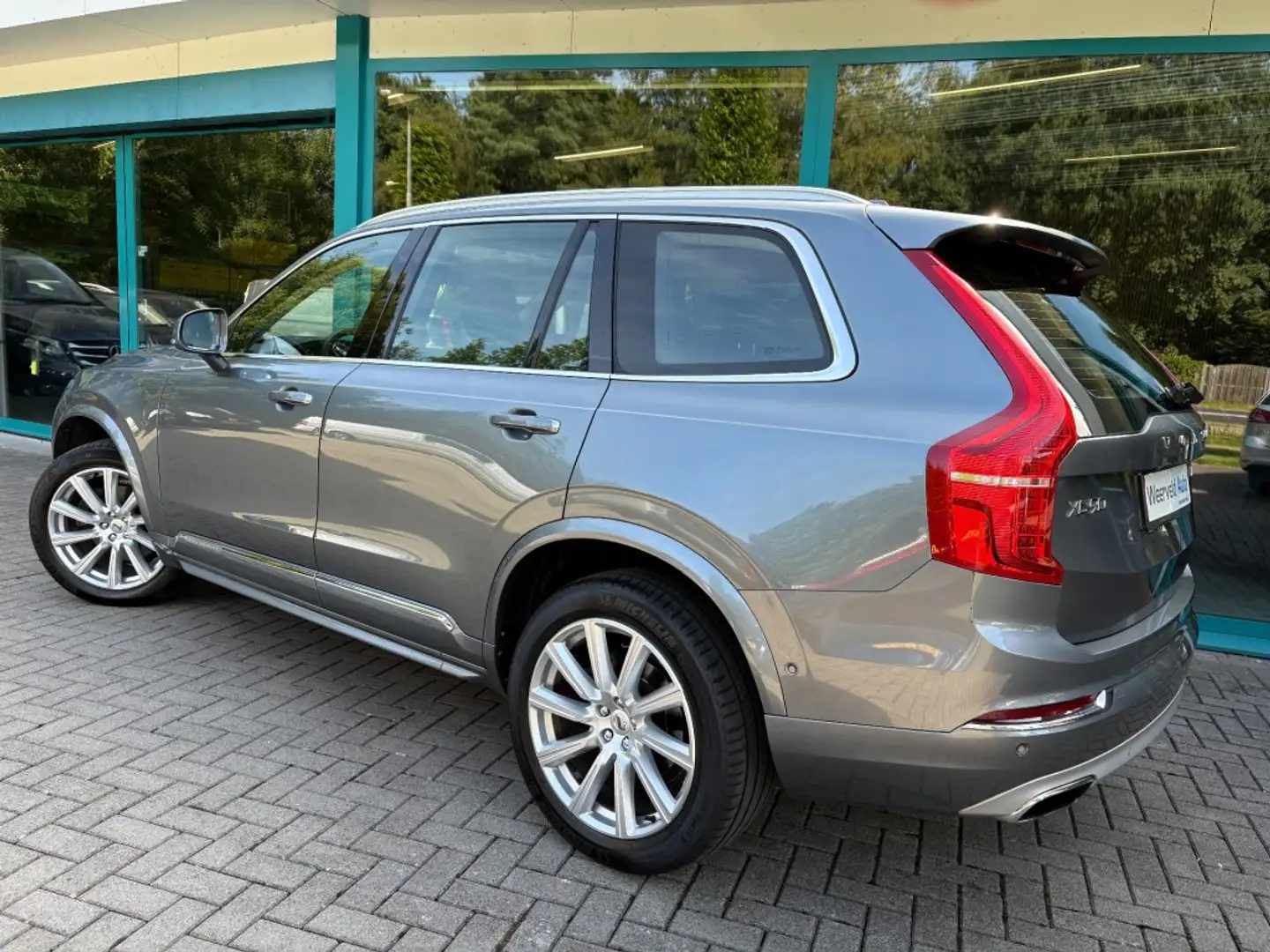 Volvo XC90 INSCRIPTION T5 AWD 7-Pers Pano, Head-Up, 20Inch, K Grijs - 2