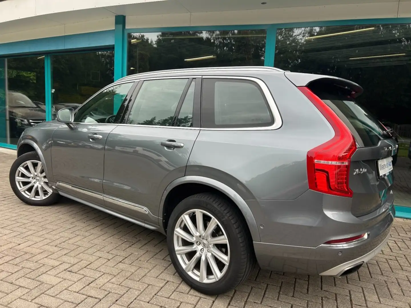 Volvo XC90 INSCRIPTION T5 AWD 7-Pers Pano, Head-Up, 20Inch, K Grijs - 2
