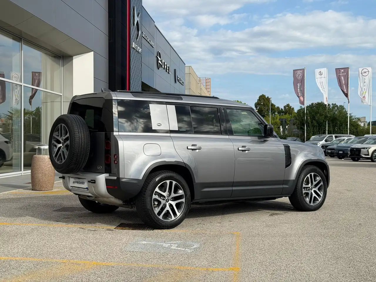 Land Rover Defender 3.0 D200 110 SE AWD Autocarro 5 Posti N1, миниатюра 4