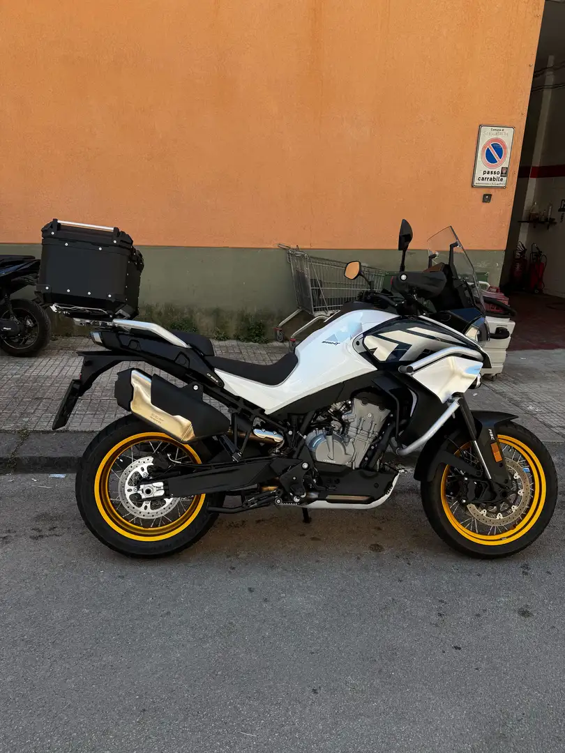 CFMOTO 800 MT explore full optional - 2