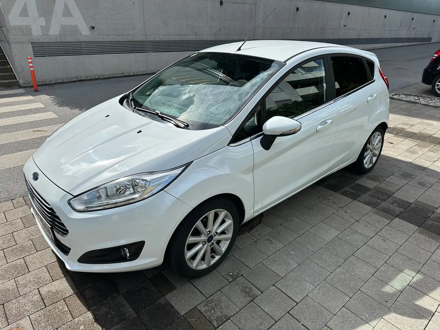 Ford Fiesta Fiesta Titanium 1,0 EcoBoost Start/Stop Titanium Start/Stop Weiß - 1