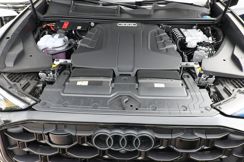 Audi Q8 S line 2xS AssistenzP+ 22Z Laser HUD AHK Klim4 ... — photo 12