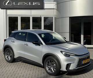 2WD STOELVERW STUURVERW PARK-SENSOR BLIND-SPOT CAR