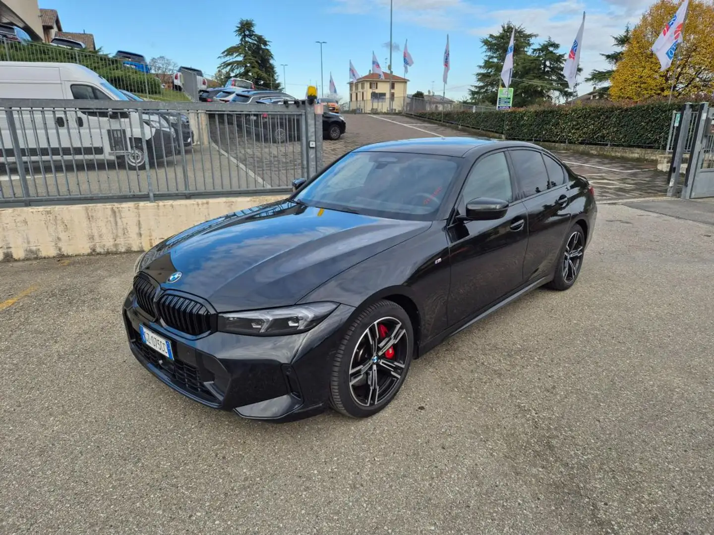 BMW 320 d 48V xDrive Msport Pro Nero - 2