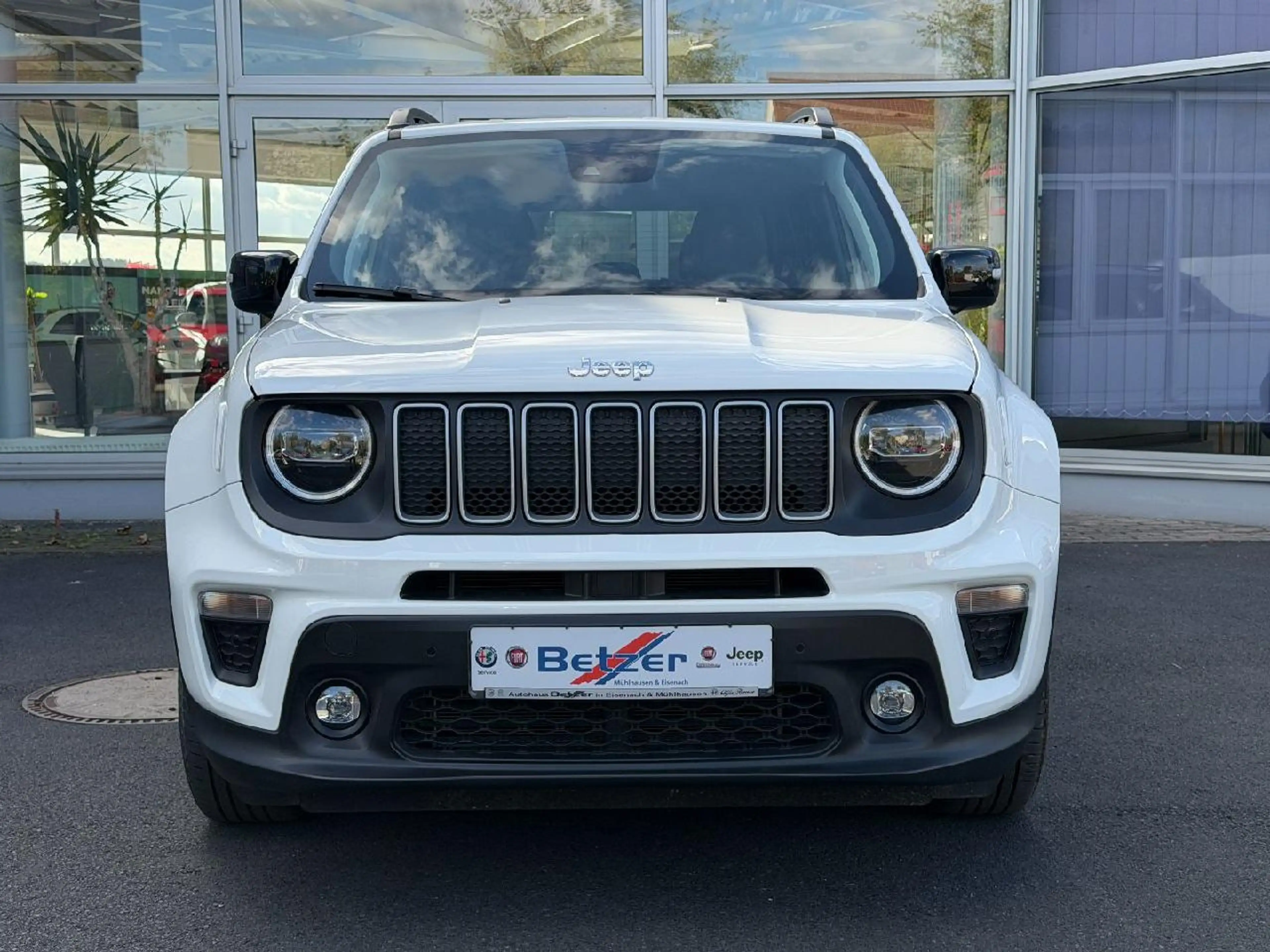 Jeep Renegade Longitude Mild-Hybrid FWD — photo 6