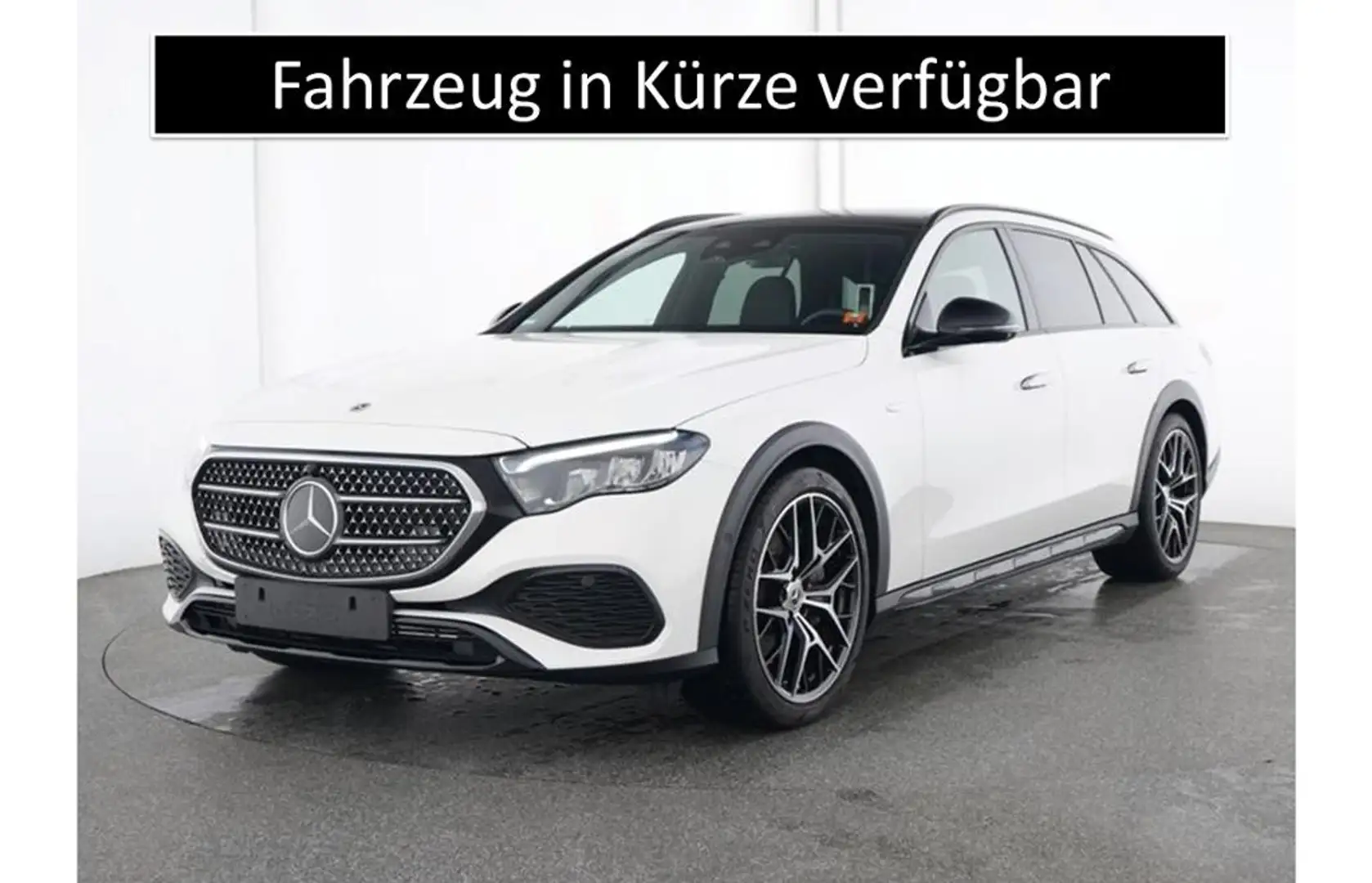 Mercedes-Benz E 300 de T 4M All-Terrain AVANTGARDE/PANO/AHK Weiß - 1