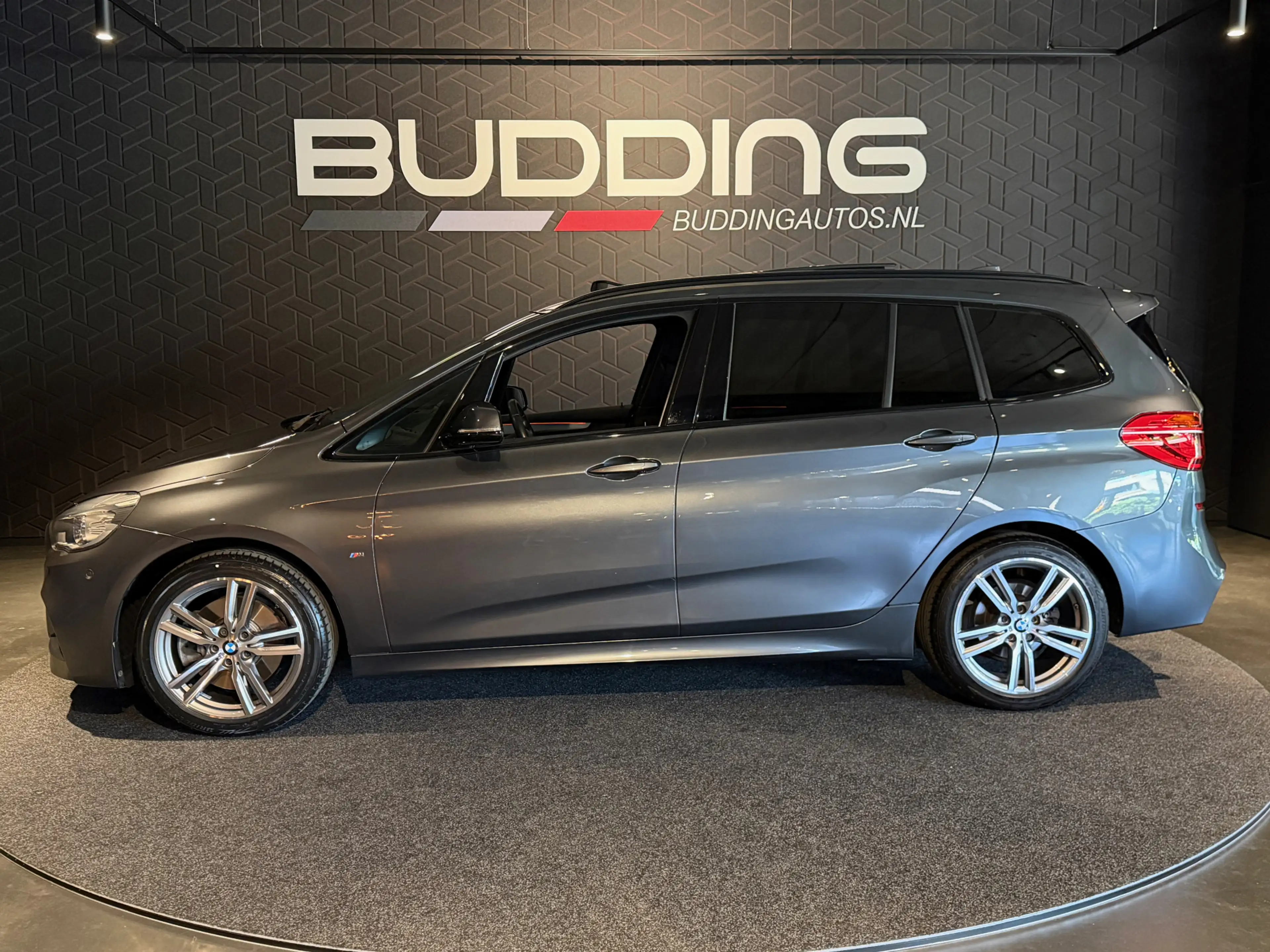 BMW 220 2-serie Gran Tourer 220i 7p. High Exe | M-sport | — photo 8