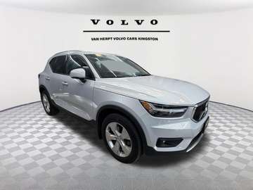 Momentum|3.99% financing OAC, 2.99% Volvo Loyalty|Climate Package|Premium Package