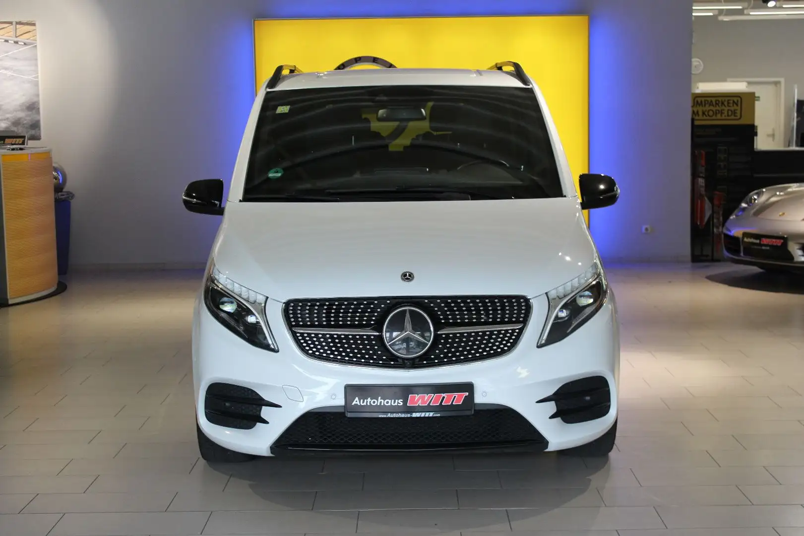 Mercedes-Benz V 250 Edition Lang*M-Bux*AMG Line*Leder Weiß - 2
