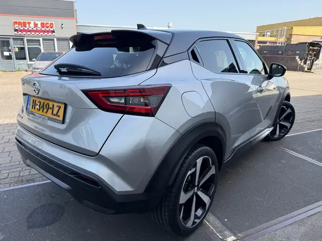 Nissan Juke view 2