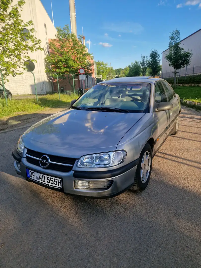 Opel Omega 2.0 TÜV 11.2026 Bronz - 1