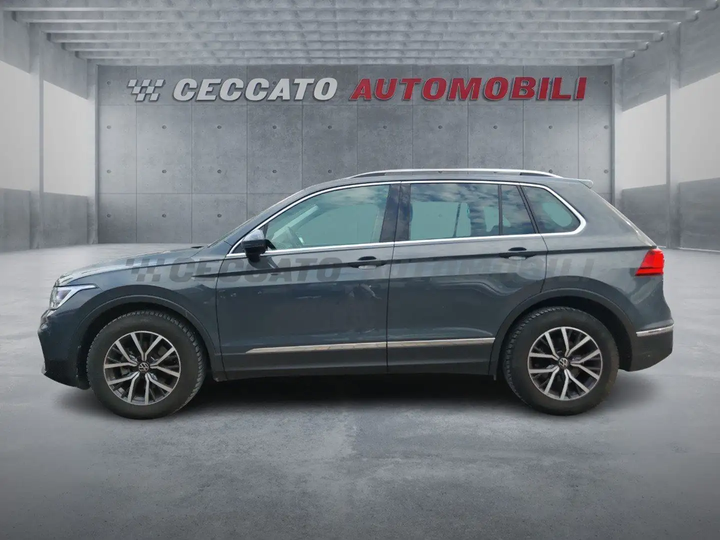 Volkswagen Tiguan II 2021 1.5 tsi Life 130cv Grigio - 2