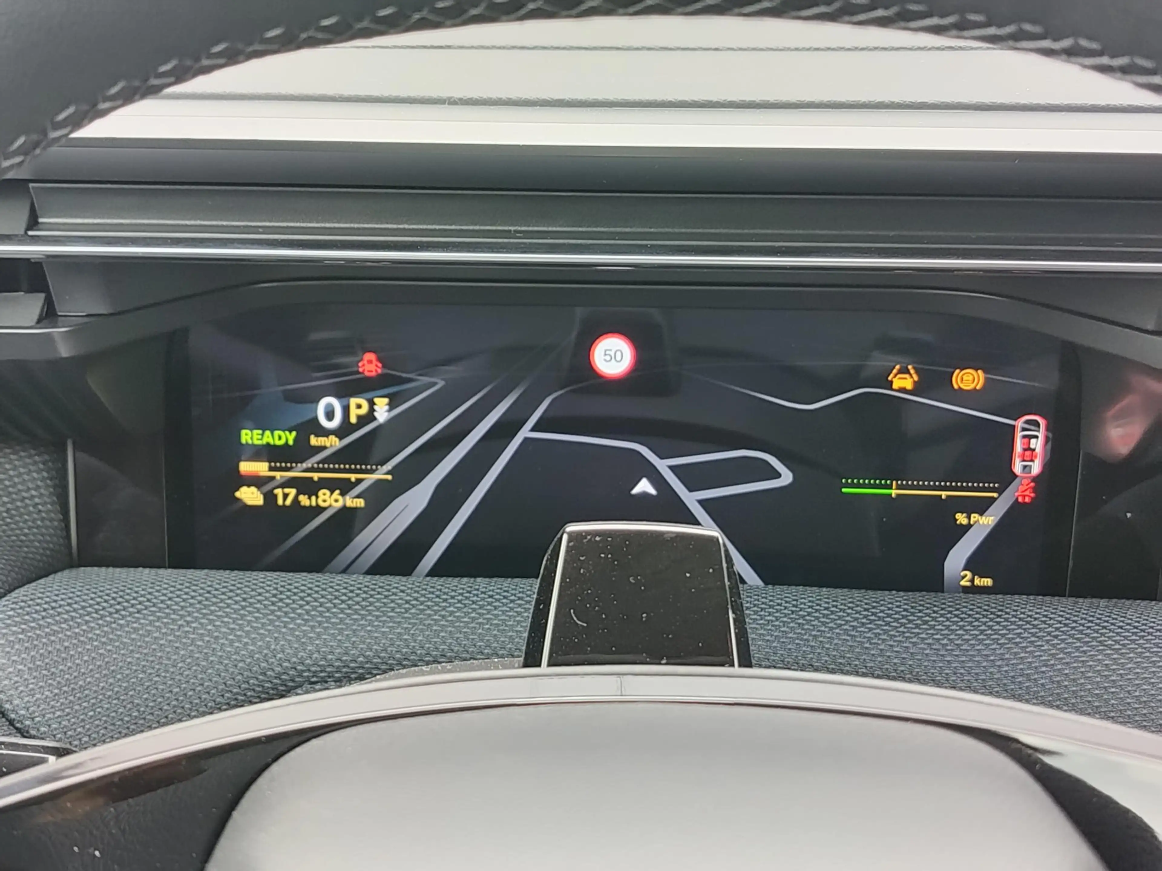 Citroen C5 Aircross Business 74 kWh Navigatie | Parkeercamera | Elektr — photo 12