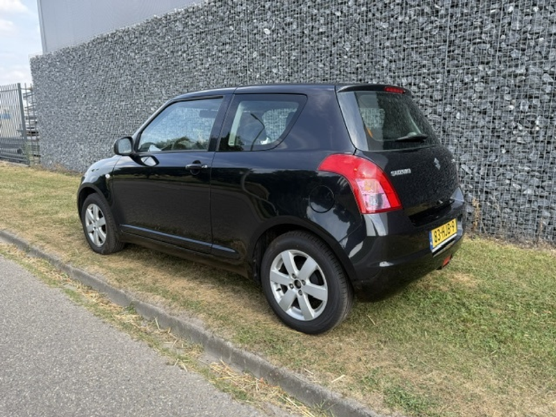 Suzuki Swift 1.3 Exclusive Airco 33963KM! — photo 2