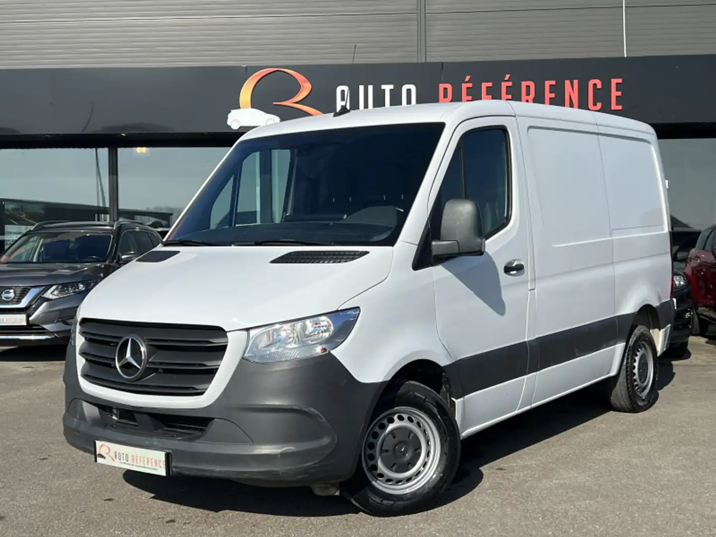 Mercedes-Benz Sprinter 215 CDI 33 3T0 FIRST TRACTION 9G-TRONIC - 1