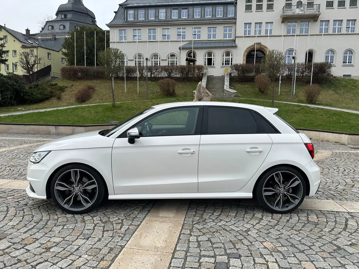 Audi S1 Sportback 2.0 TFSI quattro TÜV NEU MwSt. ausw. Weiß - 2