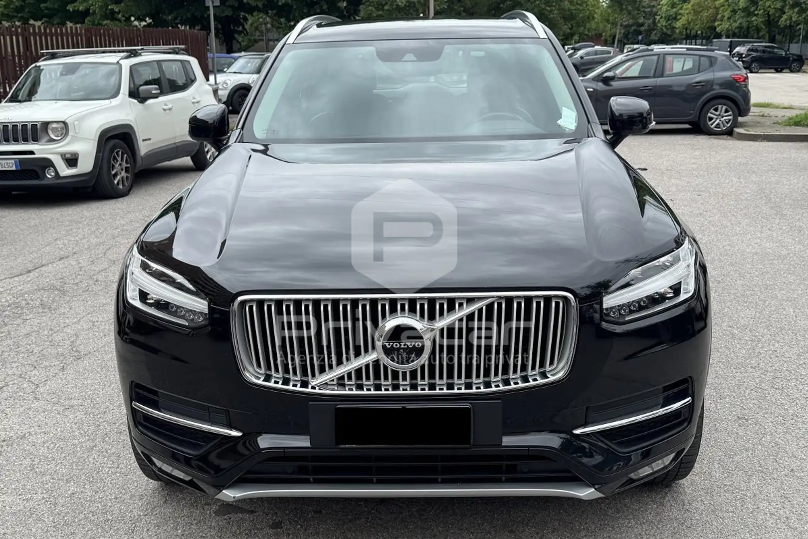 Volvo XC90 XC90 D5 AWD Geartronic Inscription Чёрный - 2