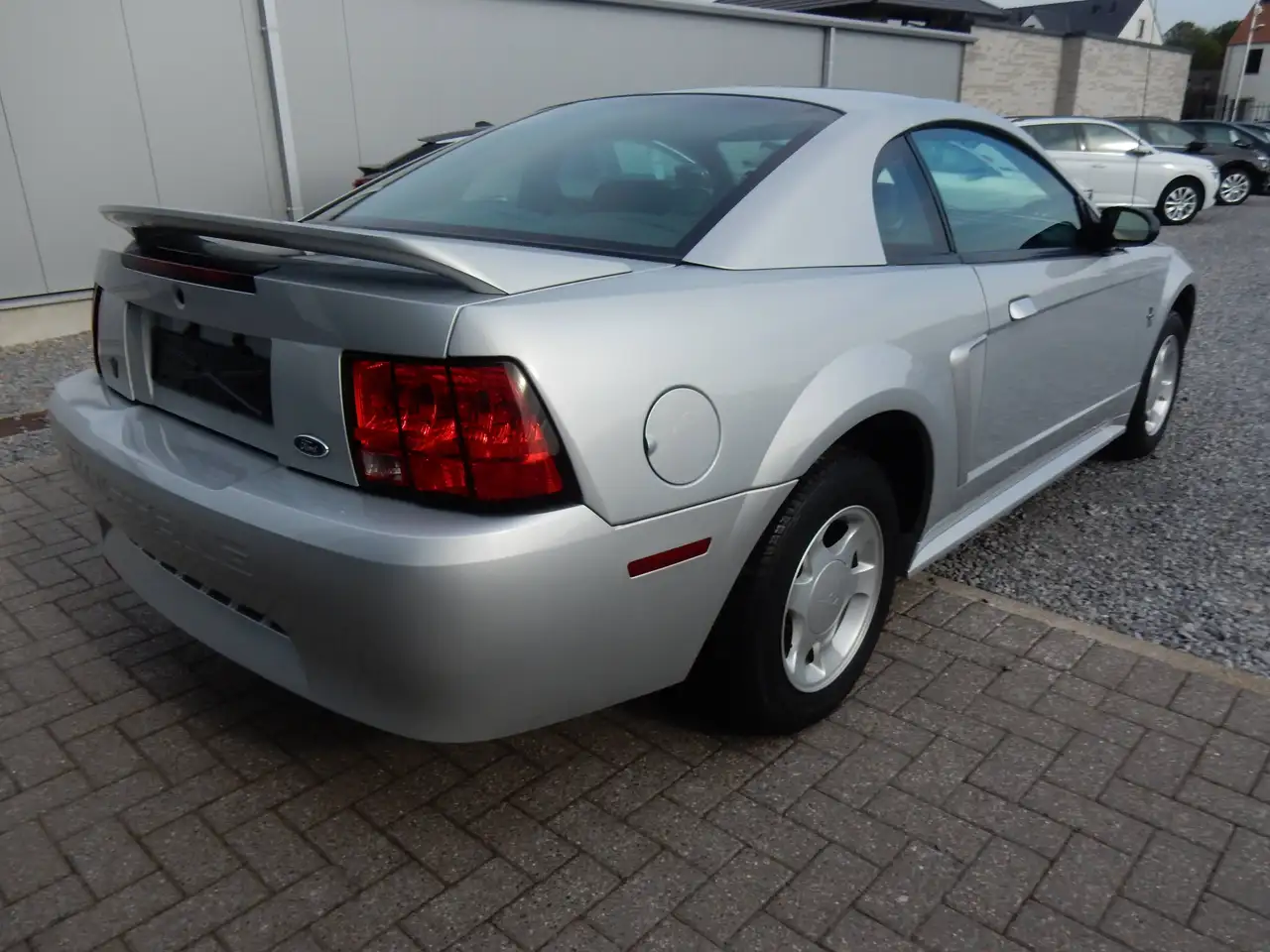 Ford Mustang 3.8i V6 1° eigenaar met 60.000km !!, foto 4