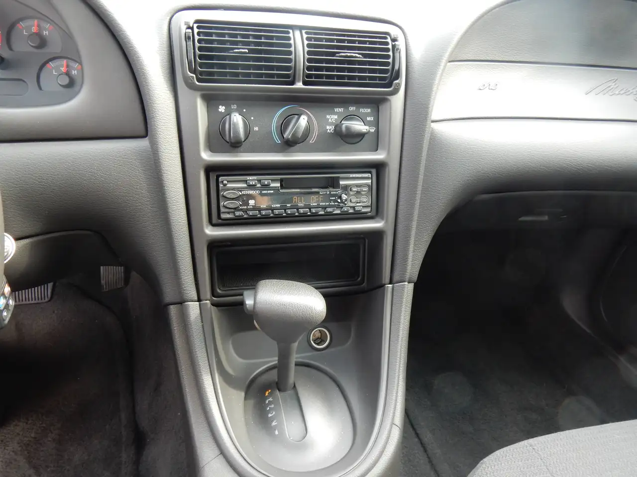 Ford Mustang 3.8i V6 1° eigenaar met 60.000km !!, foto 10