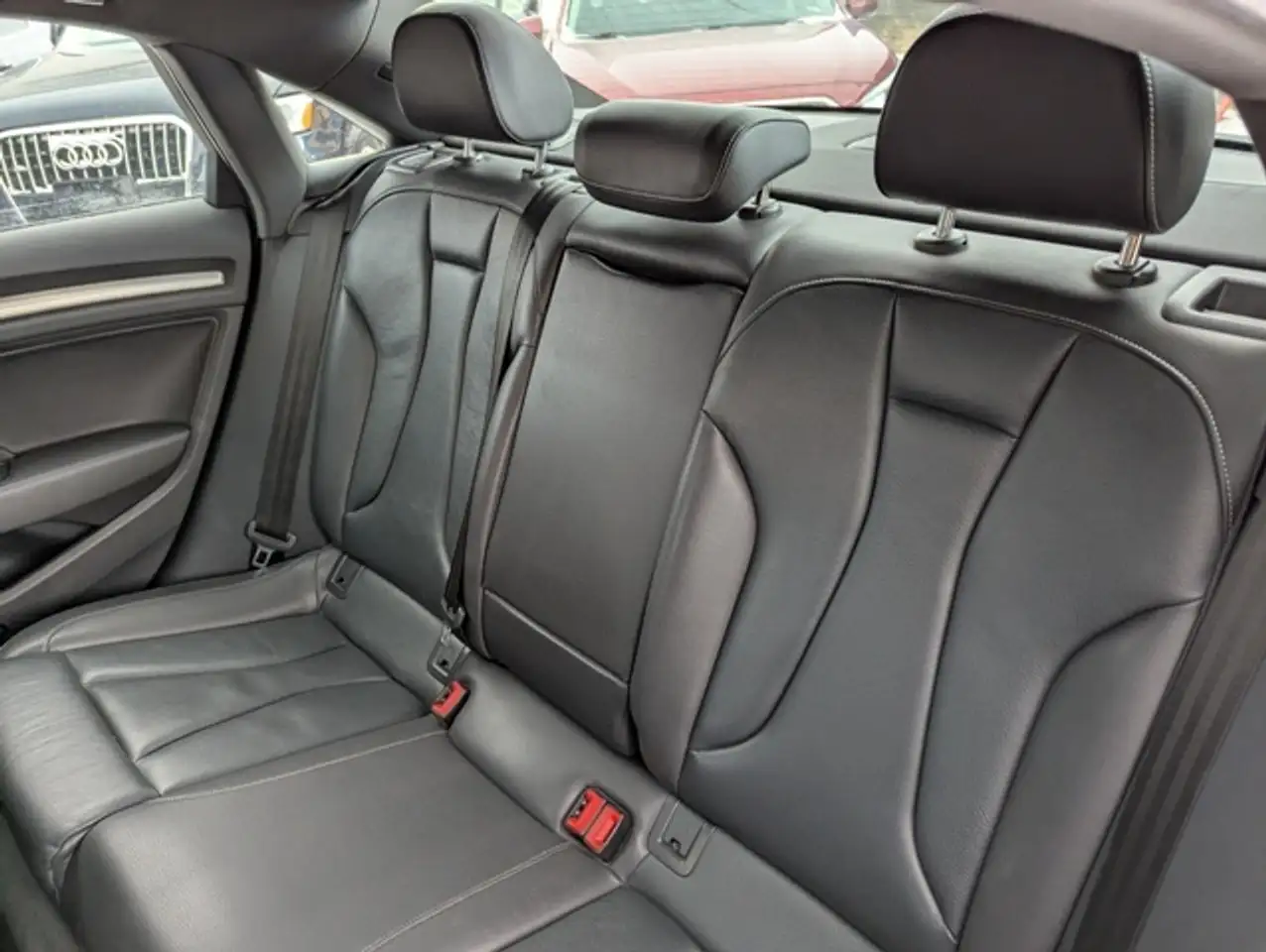 Audi S3 снимка Audi S3