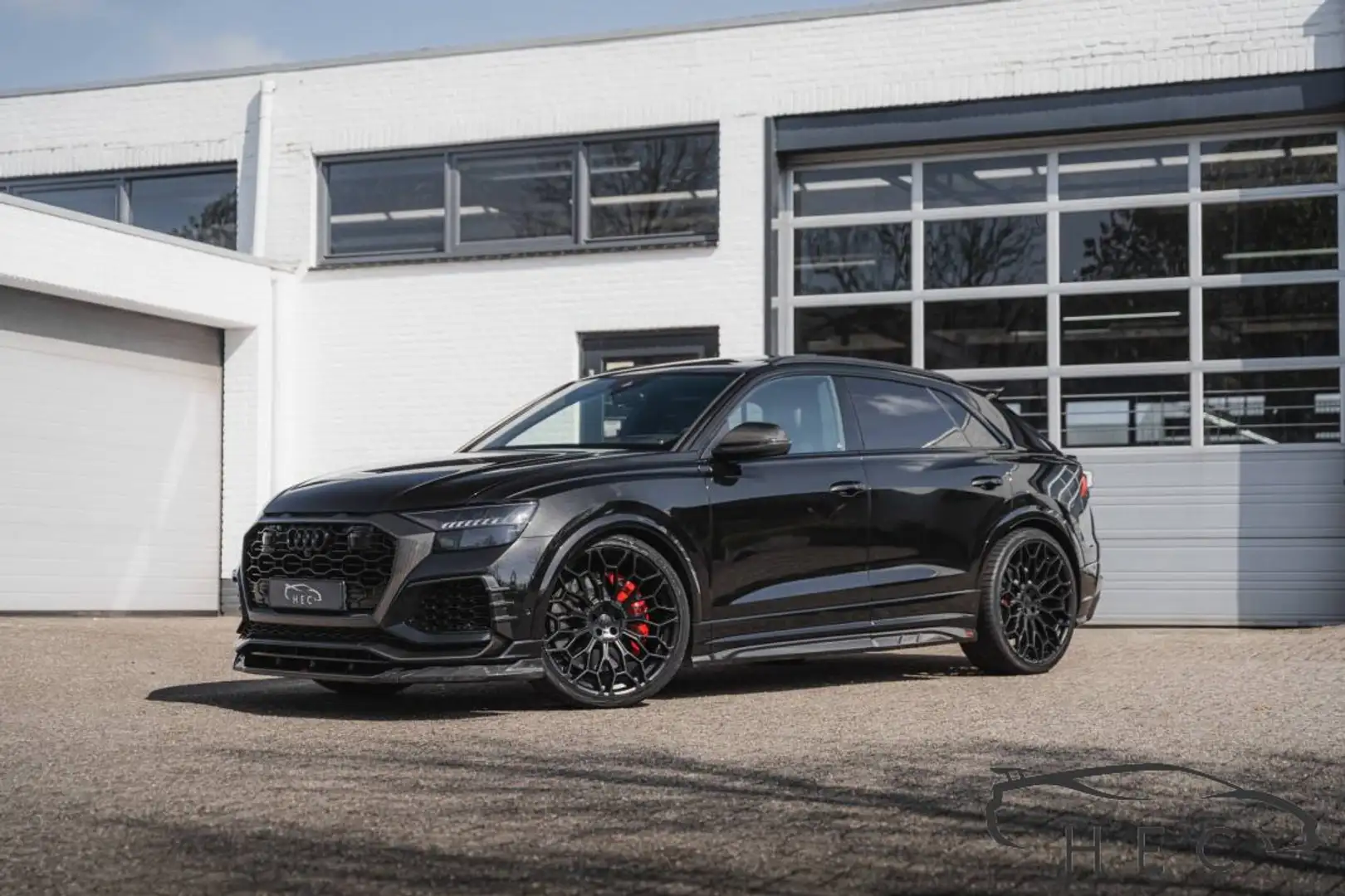 Audi RS Q8 RSQ8 - 4.0 TFSI quattro|Audi Exclusive|URBAN|24"|P Zwart - 1