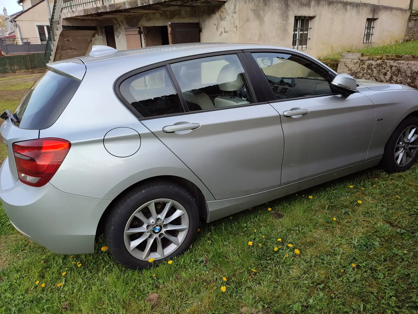 BMW 118 118d Urban line Argent - 2