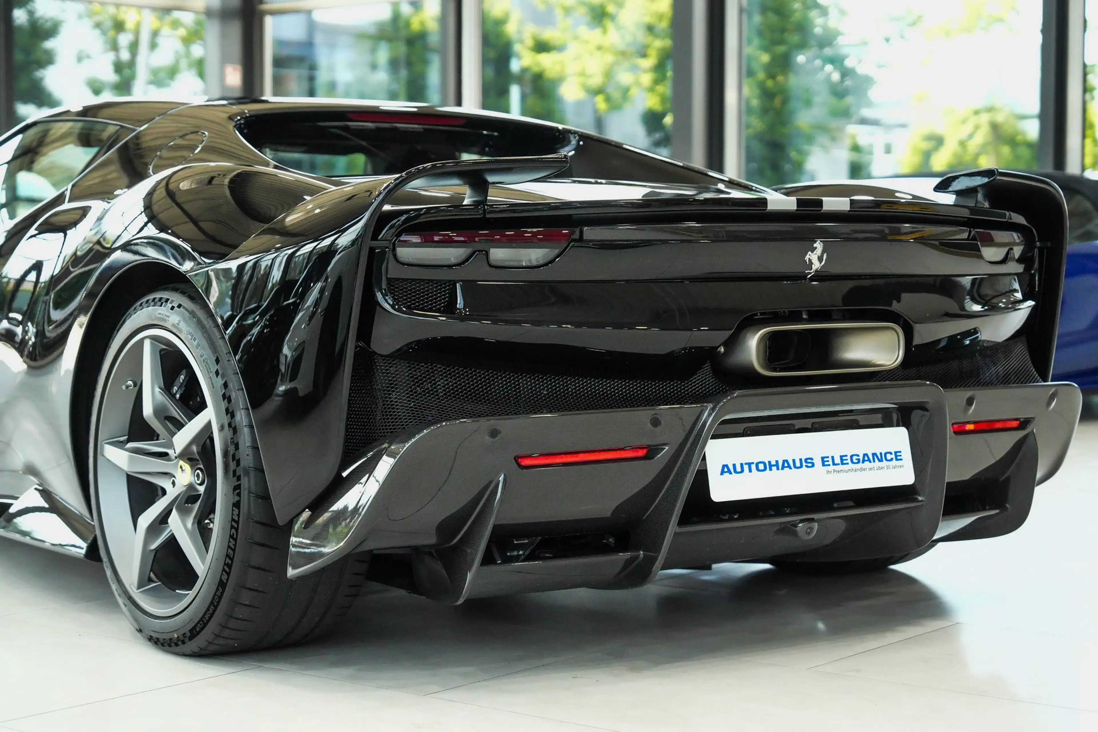 Ferrari 296 GTB Speciale*FULL-CARBON*CARBON-LED*KERAMIK* — photo 11