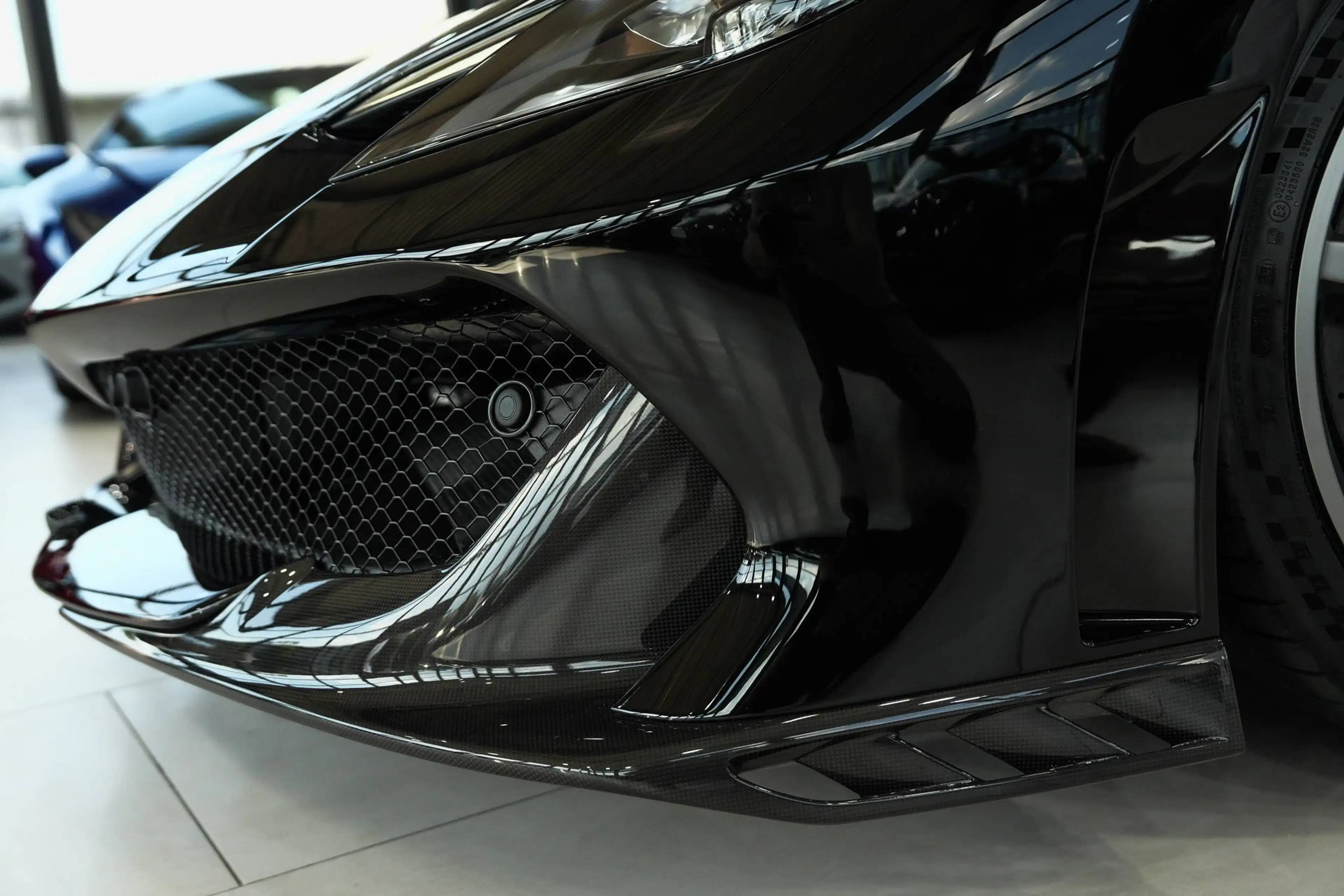 Ferrari 296 GTB Speciale*FULL-CARBON*CARBON-LED*KERAMIK* — photo 13